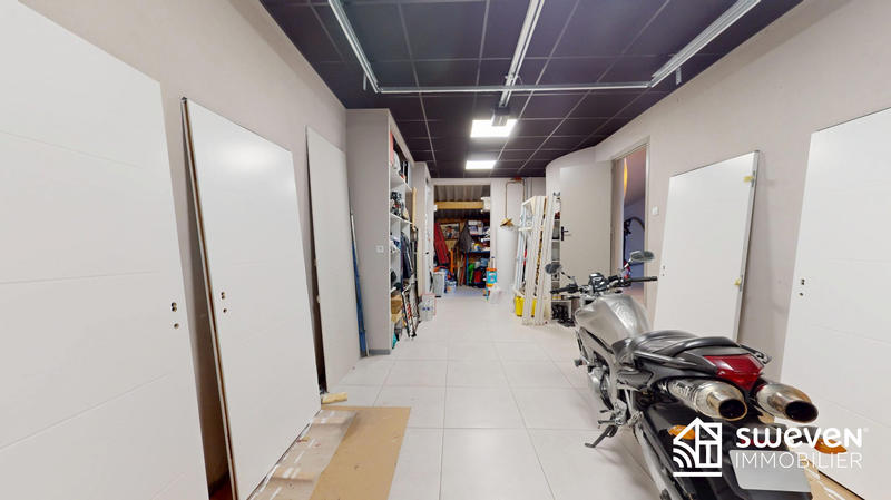 Maison - 102 m² - 4 pièces