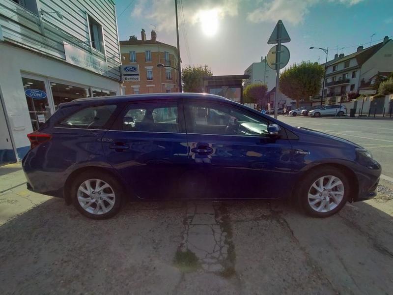Toyota Auris Touring Sports 1.8 Hybrid 136 Collection Cvt Auto