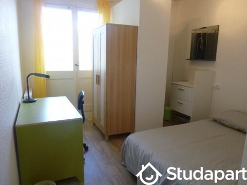 Chambre - 12 m² - 1 pièce