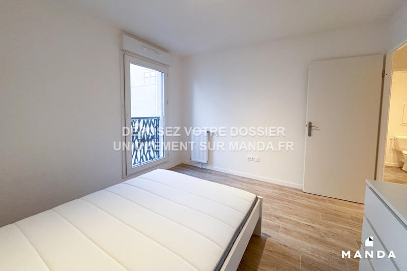 Chambre - 11 m² - 4 pièces