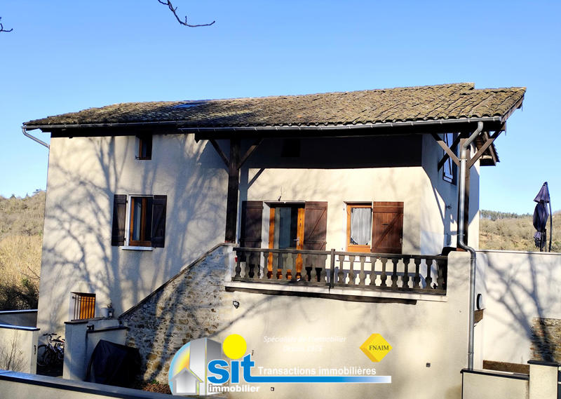 Appartement - 86 m² - 4 pièces