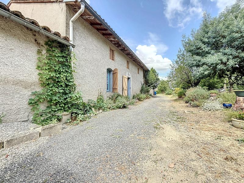 Maison traditionnelle - 105 m² - 4 pièces