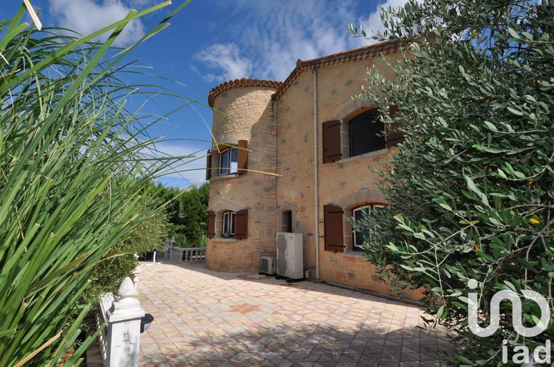 Maison - 148 m² - 5 pièces