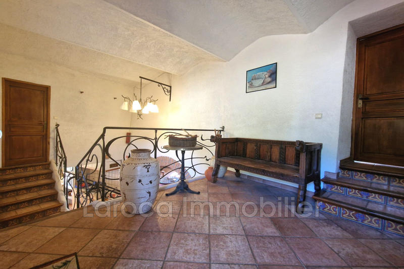 Mas - 295 m² - 11 pièces