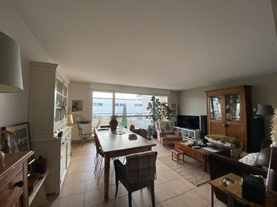 Appartement - 97 m² - 4 pièces