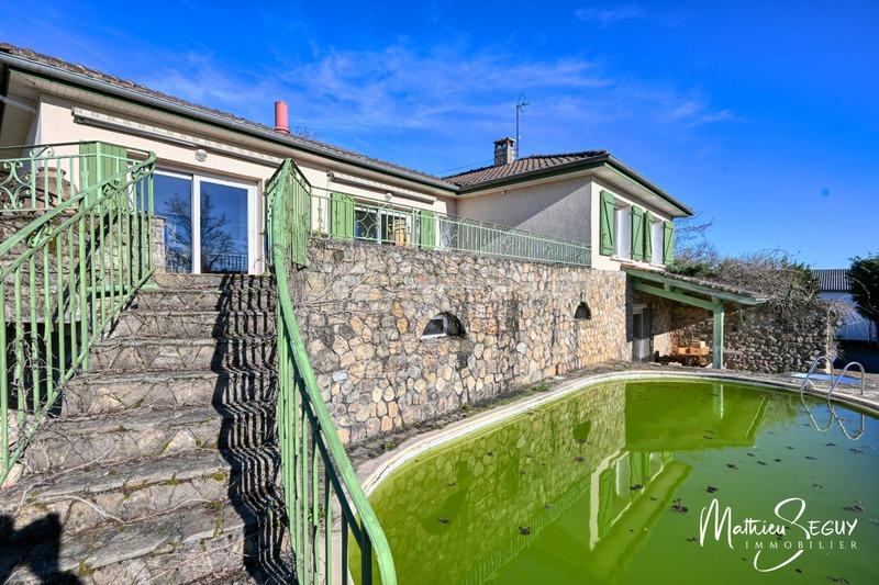 Maison - 142 m² - 6 pièces