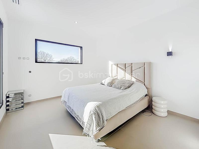 Maison - 170 m² - 5 pièces