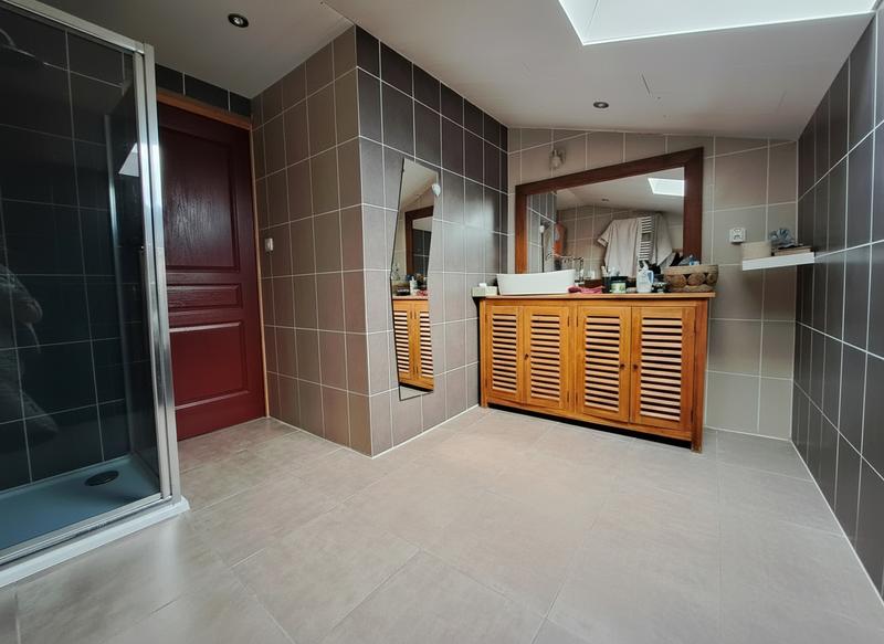 Maison - 165 m² - 5 pièces