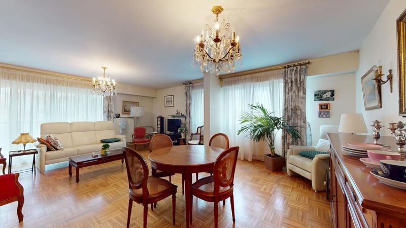 Appartement - 134 m² - 4 pièces