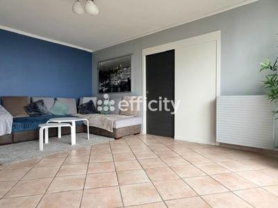 Appartement - 79 m² - 4 pièces