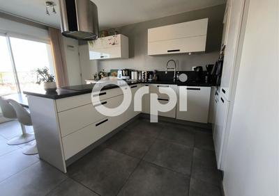 Appartement - 110 m² - 5 pièces