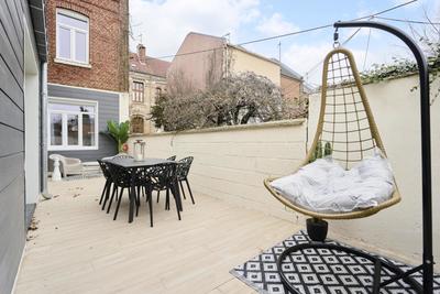 Maison - 130 m² - 8 pièces