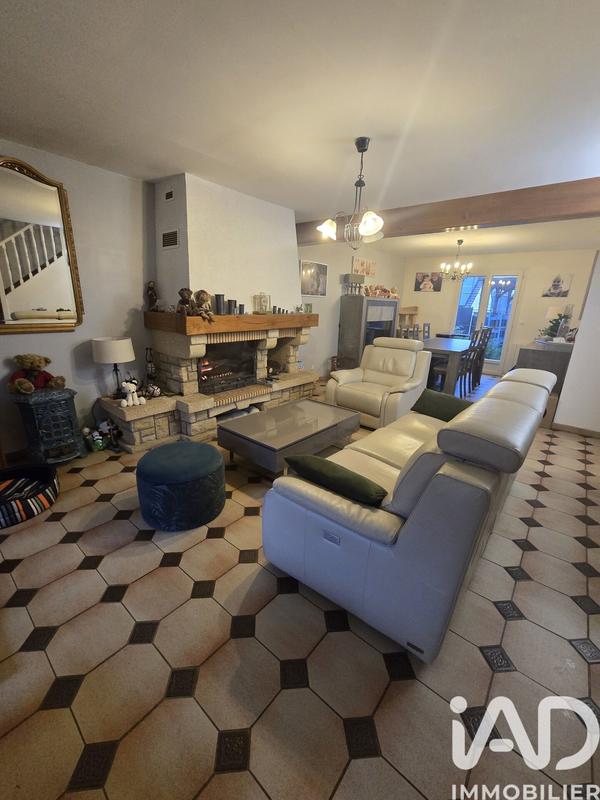 Maison - 114 m² - 6 pièces