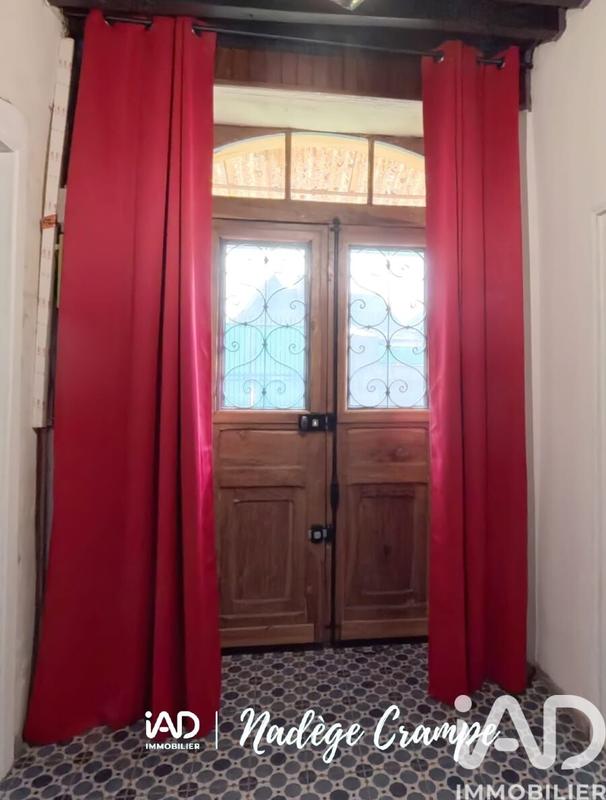 Maison - 180 m² - 5 pièces