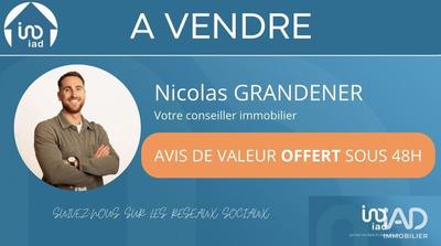 Appartement - 90 m² - 4 pièces