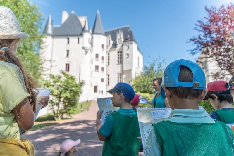 Les enfants au Château Raoul