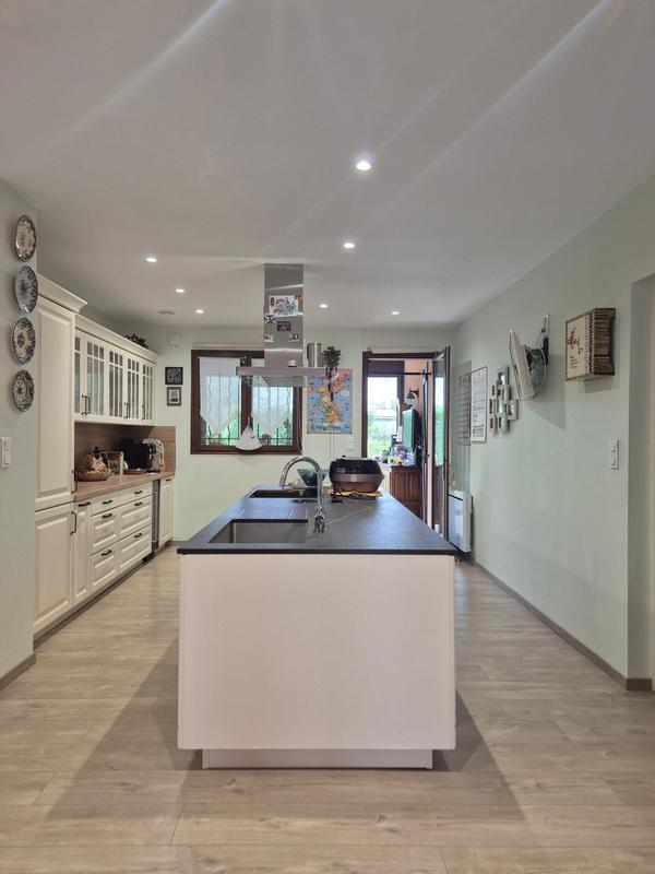 Maison - 135 m² - 6 pièces