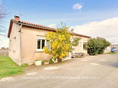 Maison - 240 m² - 5 pièces