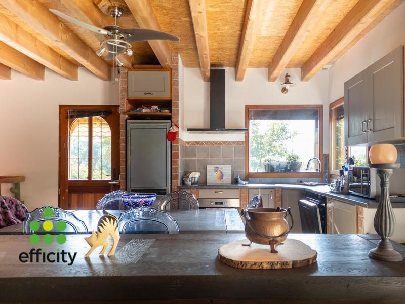 Maison - 178 m² - 7 pièces