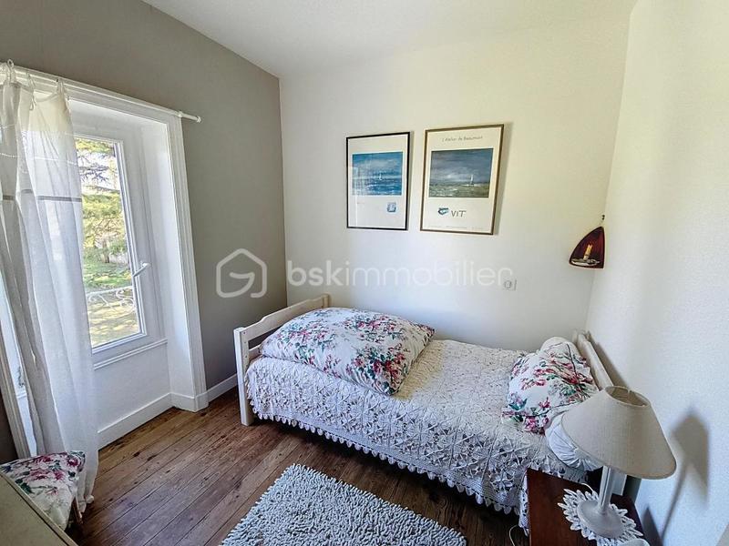 Demeure - 250 m² - 8 pièces