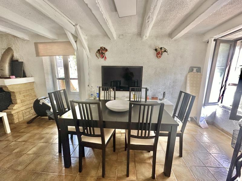 Maison - 110 m² - 6 pièces