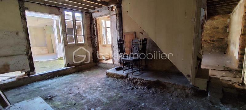 Maison - 260 m² - 12 pièces