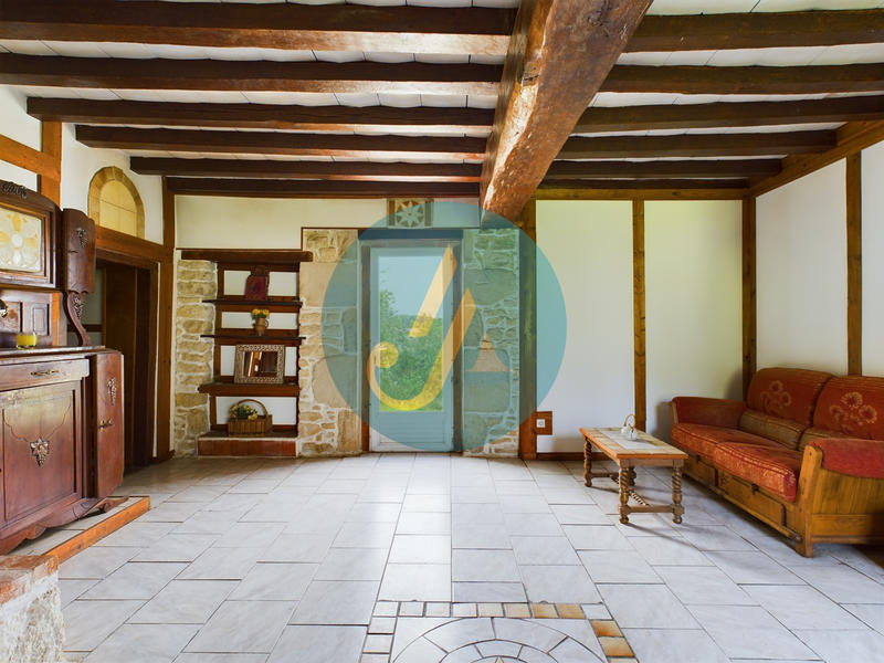 Maison - 152 m² - 7 pièces