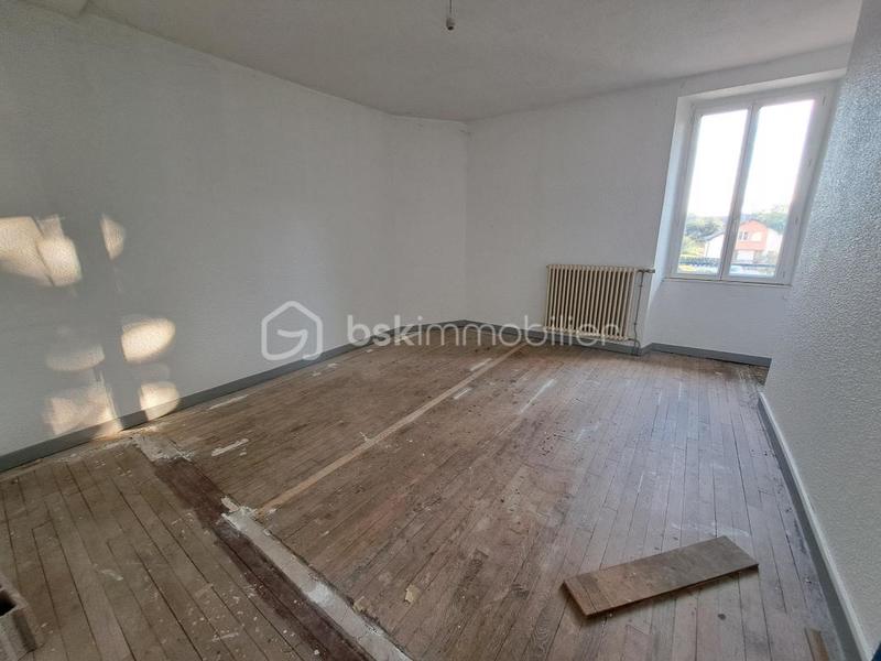 Maison - 170 m² - 10 pièces