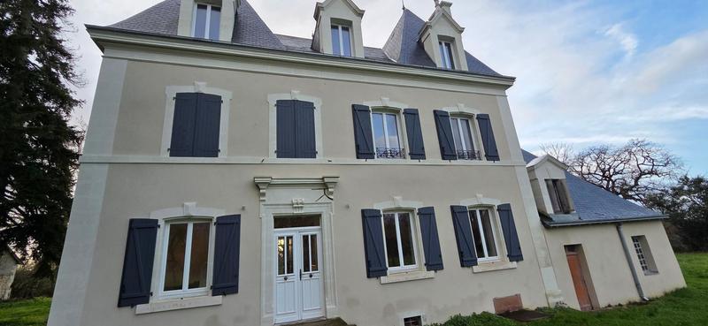 Propriété - 178 m² - 7 pièces