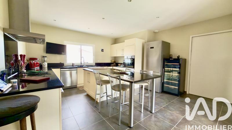 Maison - 130 m² - 4 pièces