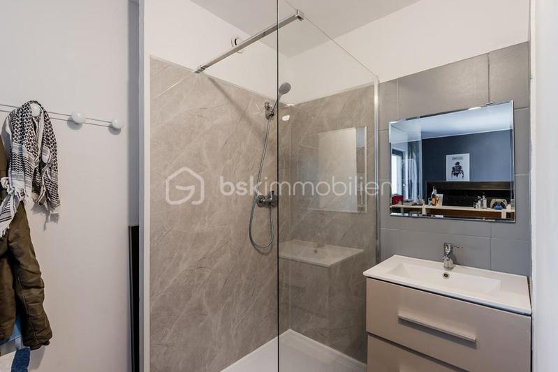 Maison - 163 m² - 5 pièces