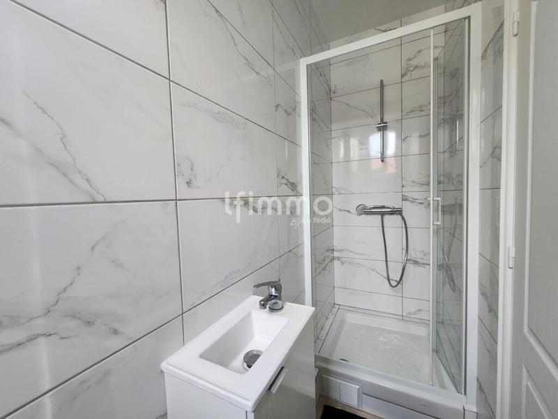 Maison - 84 m² - 6 pièces