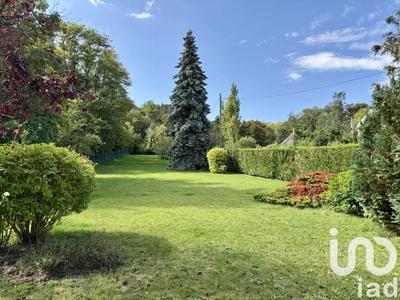 Maison - 230 m² - 7 pièces