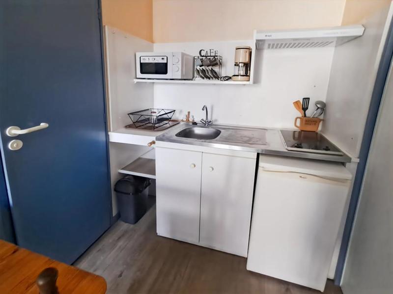 Studio - 304 m² - 8 pièces