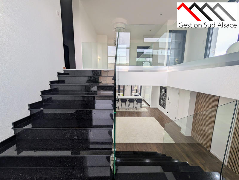 Villa - 236 m² - 7 pièces