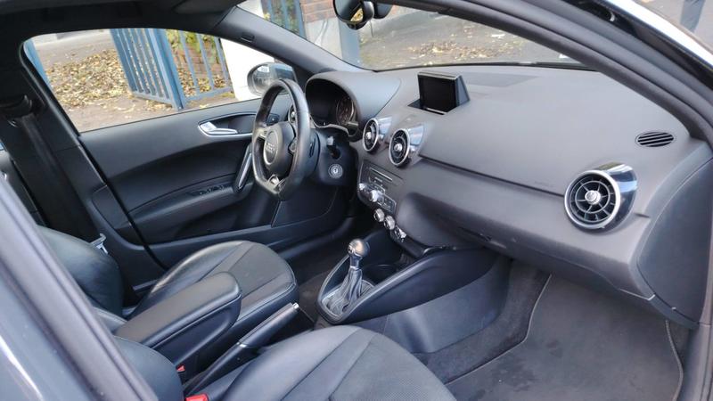 Audi A1 sportback 1.0 Tfsi 95 s-Tronic 7 s line