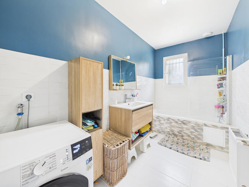 Maison - 102 m² - 5 pièces