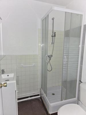 Studio - 30 m² - 1 pièce