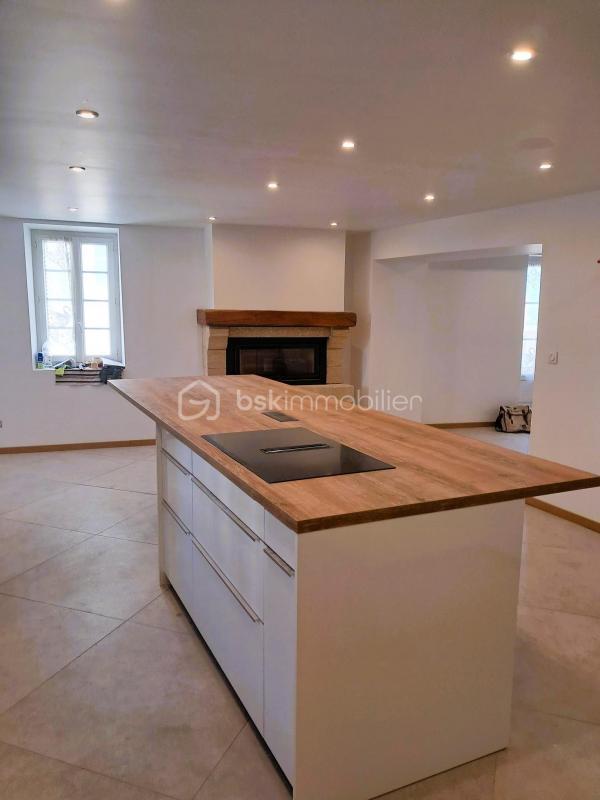 Maison ancienne - 180 m² - 11 pièces