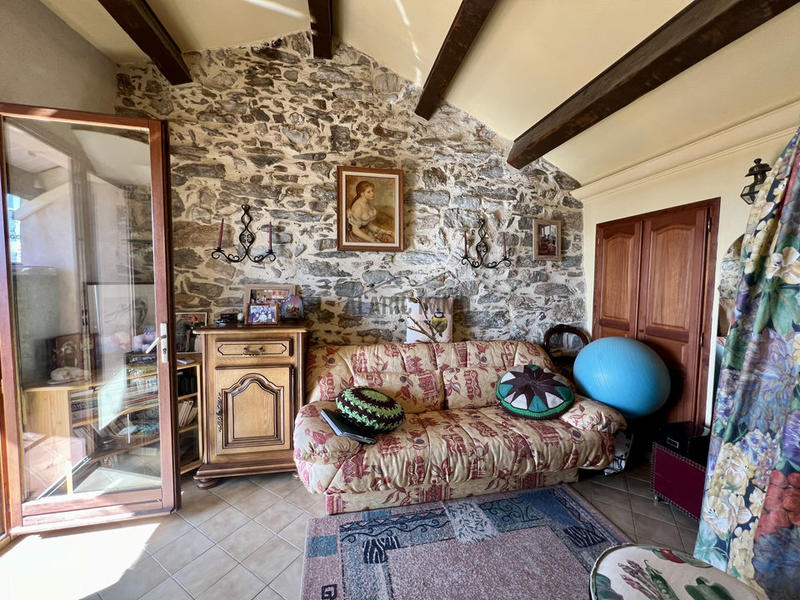 Maison de village - 93 m² - 6 pièces