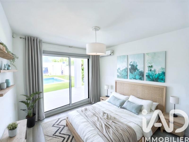 Maison de maîtres - 300 m² - 10 pièces