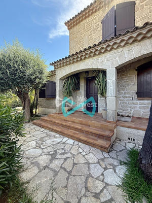 Maison ancienne - 175 m² - 6 pièces