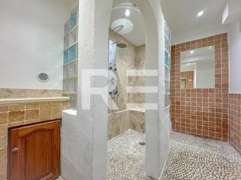 Maison de ville - 83 m² - 5 pièces