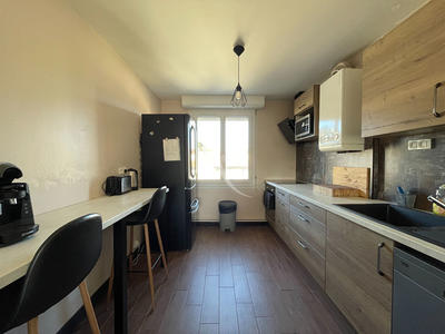 Appartement - 64 m² - 3 pièces