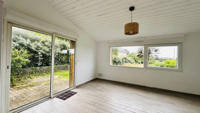 Maison - 110 m² - 6 pièces