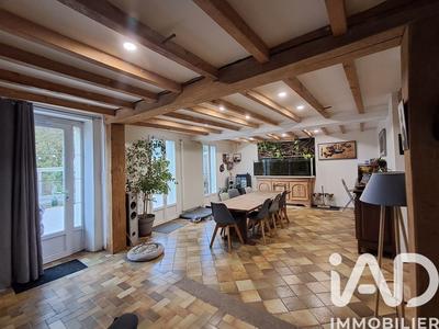 Maison - 143 m² - 5 pièces