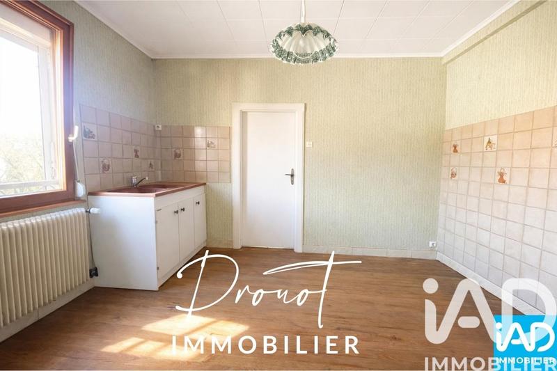 Maison - 176 m² - 8 pièces