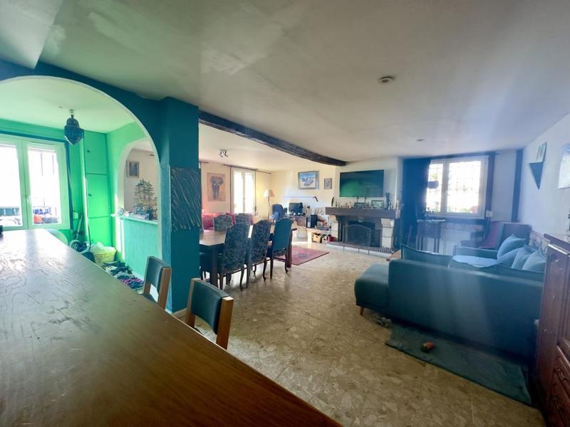 Appartement ancien - 110 m² - 4 pièces