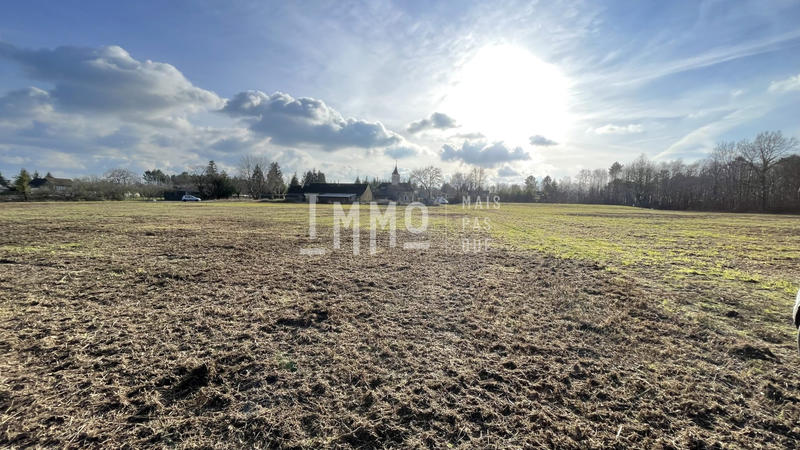 Terrain - 3 600 m²