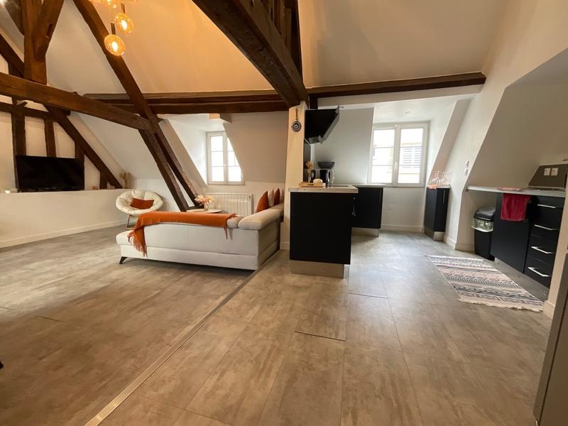 Appartement - 92 m² - 4 pièces